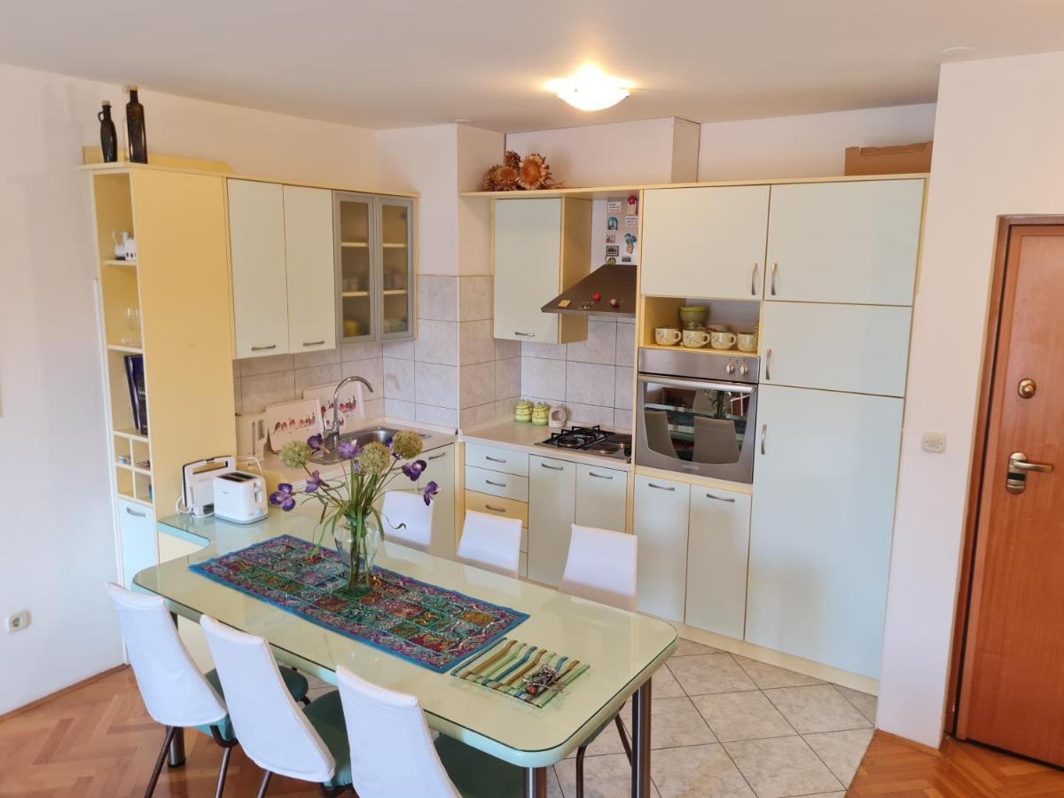 Apartment Silva, 50M From Beach Makarska Exterior foto